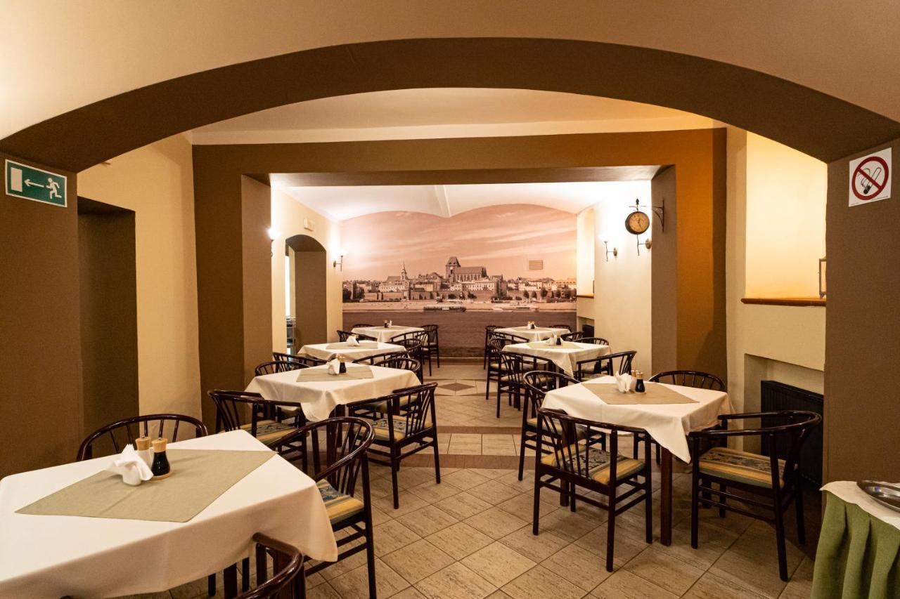 Hotel Polonia Torun Exterior photo
