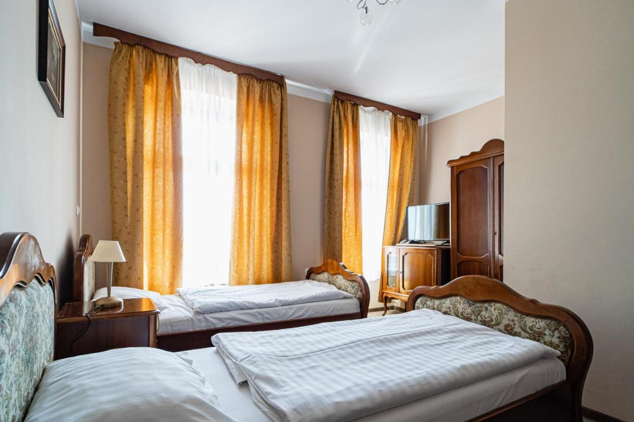 Hotel Polonia Torun Exterior photo