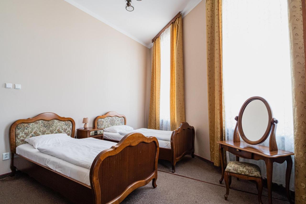 Hotel Polonia Torun Exterior photo