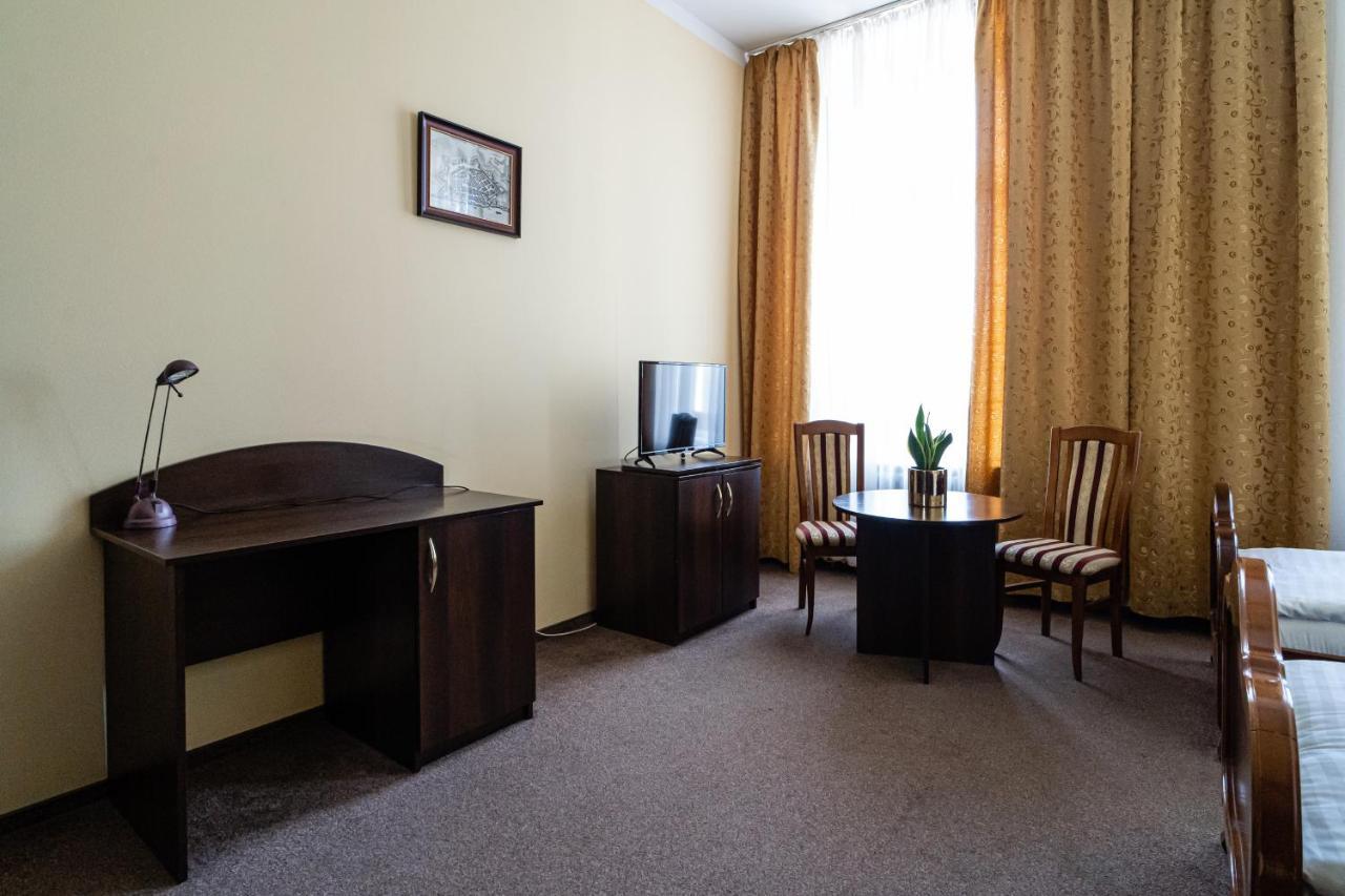 Hotel Polonia Torun Exterior photo