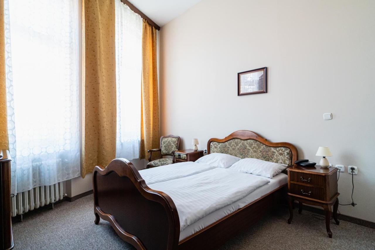 Hotel Polonia Torun Exterior photo